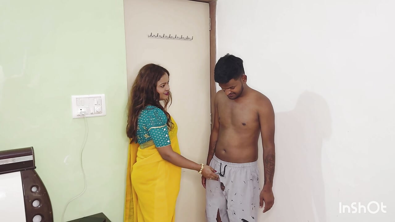 New videoHot desi nude video Bhabhi saw the